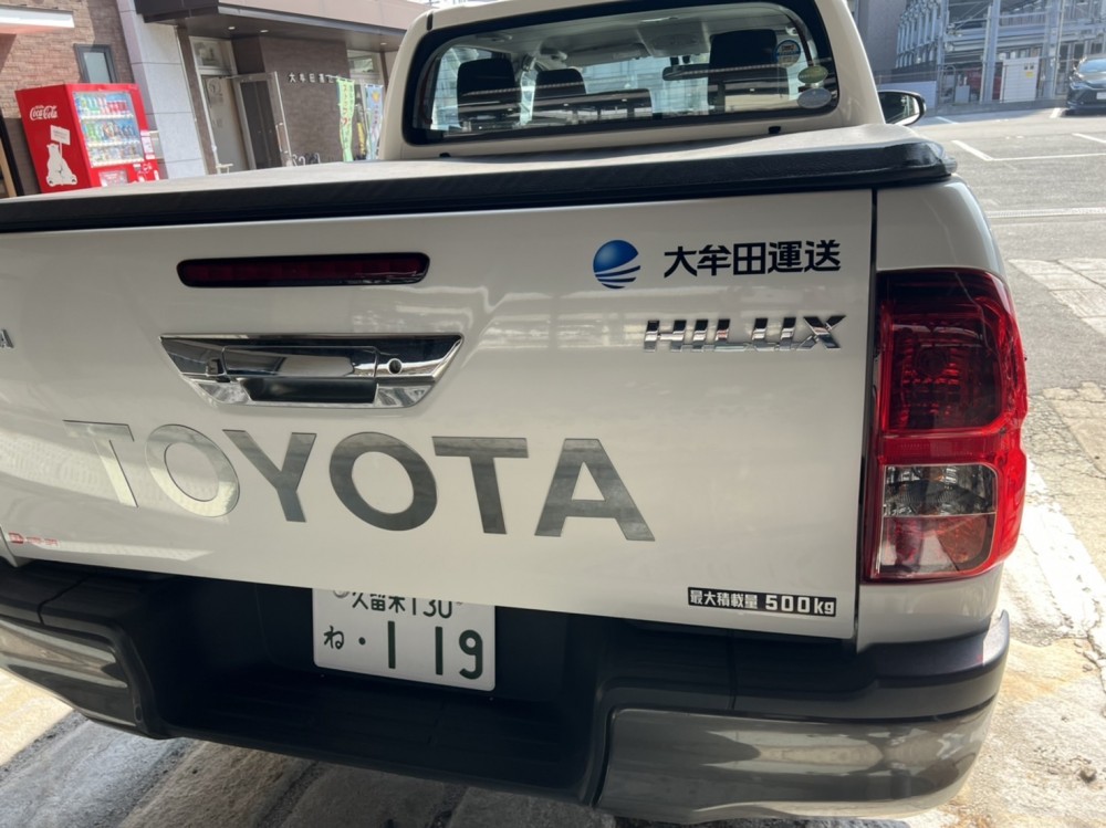 大牟田運送様　カーマーキング