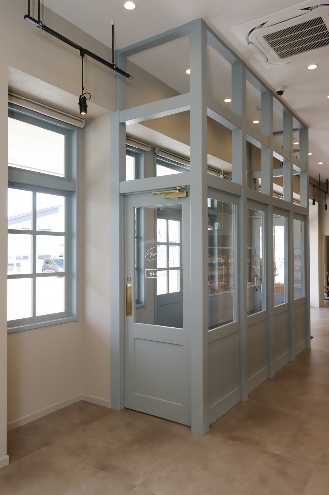 株式会社かがし屋様　パンセリオ　津福店